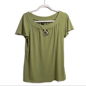 AGB Women’s Green Top Blouse Silver Ring On Neck